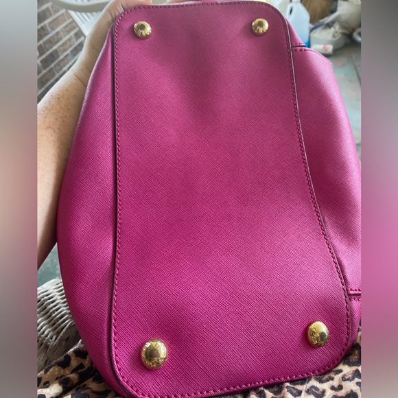 MICHAEL MICHAEL KORS PURSE - Picture 6 of 13